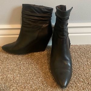 Seychelles black wedge heeled ankle boots